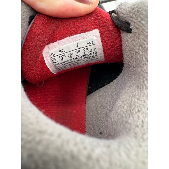 Nike Air Jordon 3 Retro Black Cement Toddler Size 9C - Picture 5 of 8